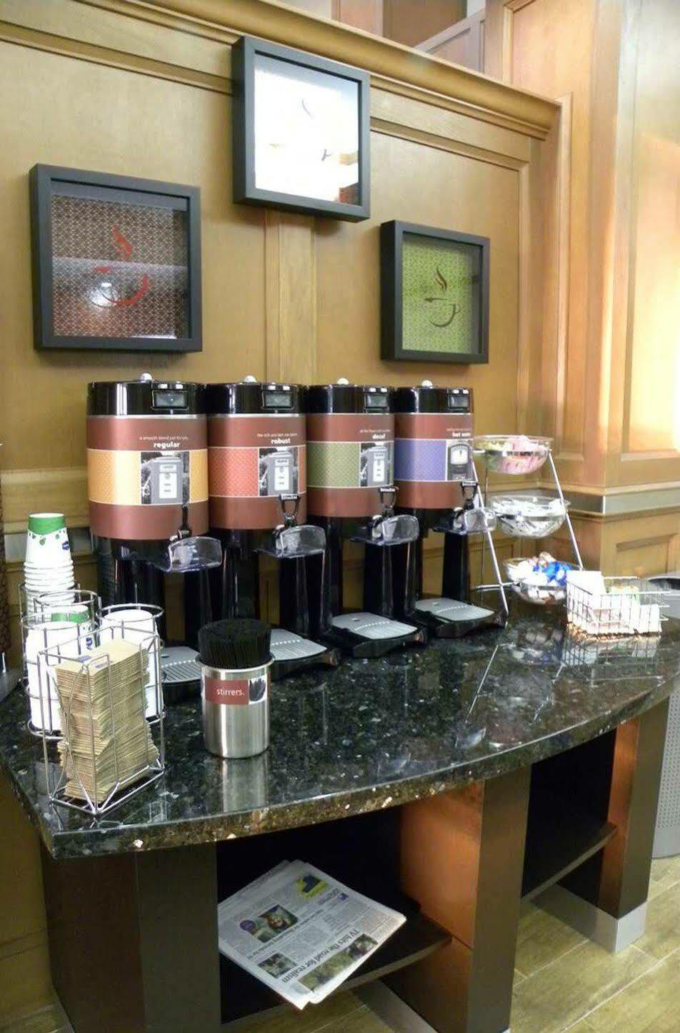 Hampton Inn & Suites Dallas I-30 Cockrell Hill, Tx Restaurante foto